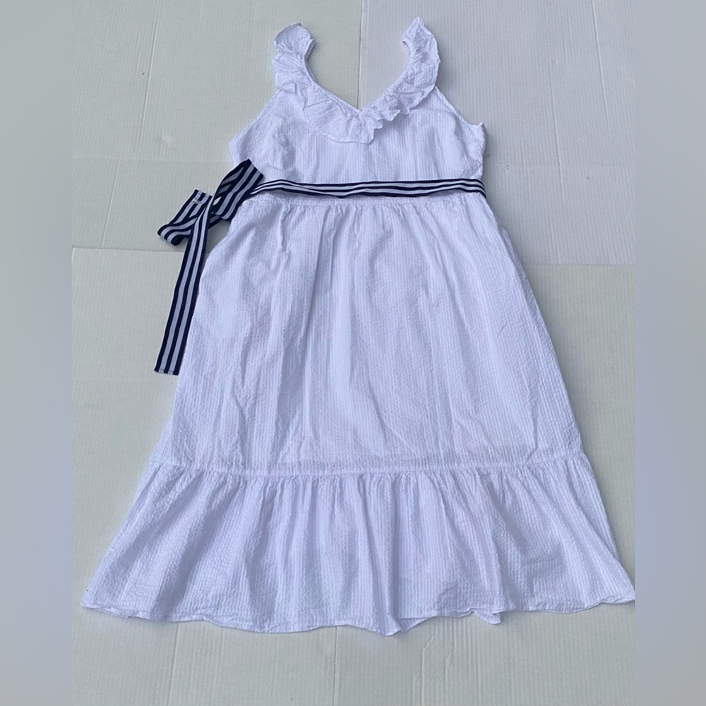 Vineyard Vines x Target White Seersucker Ruffle Dress XL
🤍✨💙✨🤍